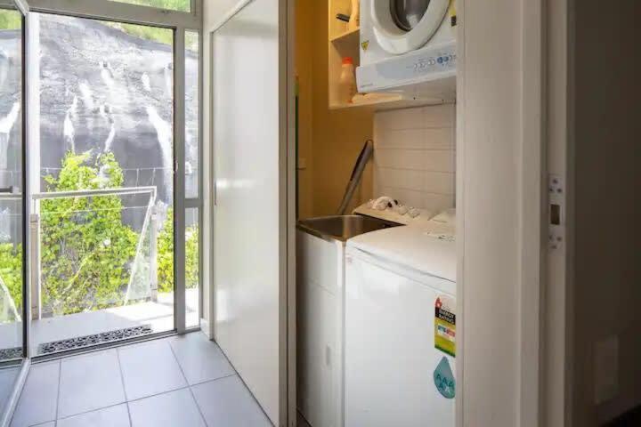 Stunning 1 Bedroom Studio Apartment Queenstown Luaran gambar